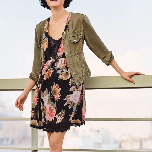 ANTHROPOLOGIE MAEVE VIOLETTA LAYERED FLORAL DRESS - Picture 3 of 7